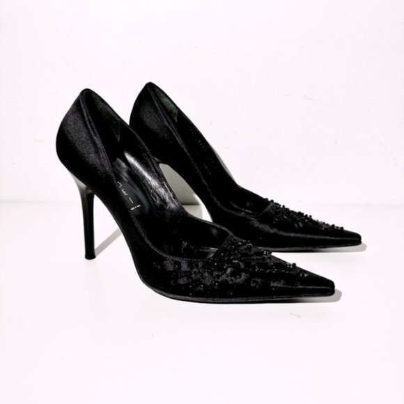 Casadei black satin silk beaded pointed toe heels size 39 - Picture 1 of 7